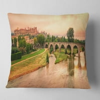 Designart Alıntı de Carcassonne Panorama - Manzara Baskılı Kırlent - 18x18